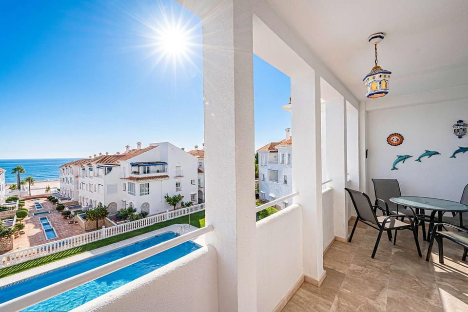 Las Fuentes de Nerja Bloque A Apartment in Nerja