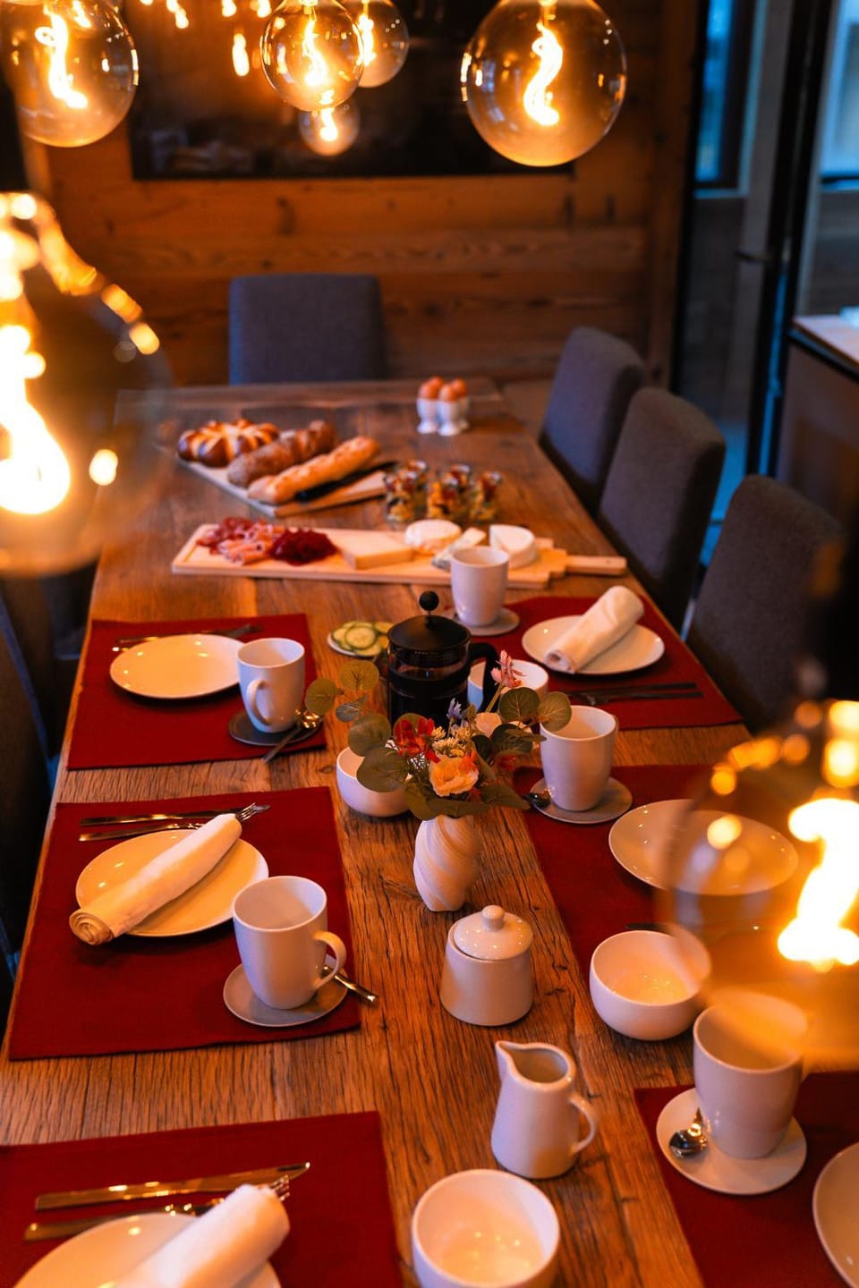 Chalet Dents Blanches - Latitude Champéry Bed and Breakfast in Haute-Savoie