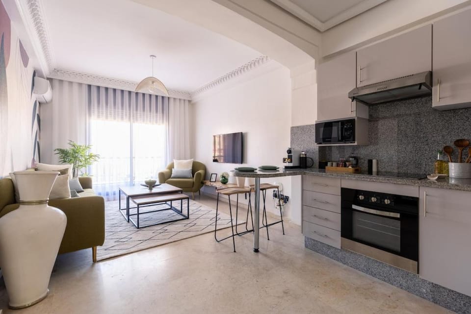 One bedroom studio in Guéliz, pool & gym Apartment in Marrakesh