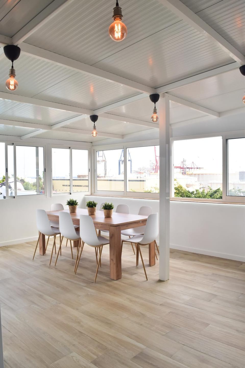 Communal kitchen, kitchen