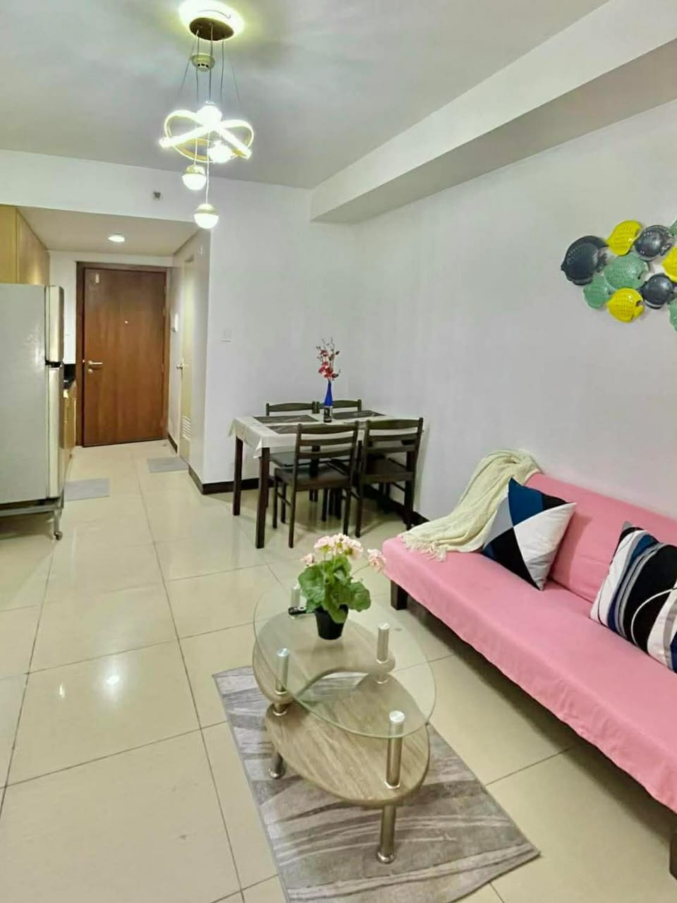Shell residence Staycation Mhariel Apartment hotel in Pasay