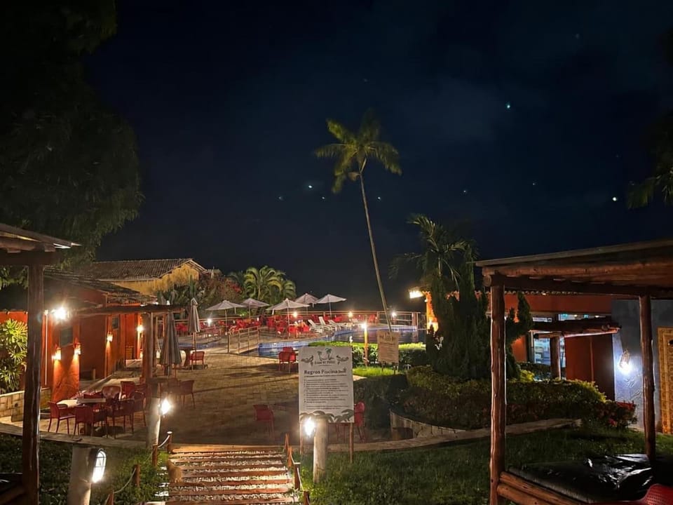 Bangalô com Quarto, Sala, Varanda Bed and Breakfast in Maceió
