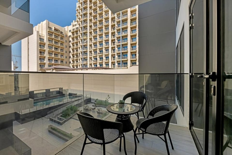 Waves - Modern Comfort in JVC - Elegant 1BR Stay Apartment in Dubai