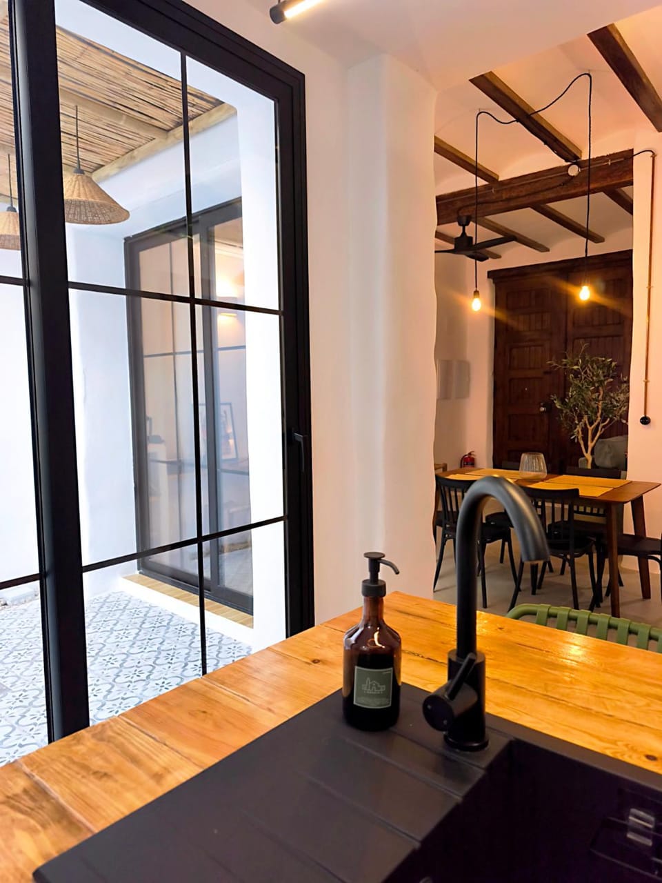 Casa Abadía Alojamiento completo boutique cerca de Valencia House in Valencian Community