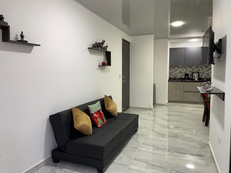 TV and multimedia, Kitchen or kitchenette, Living room