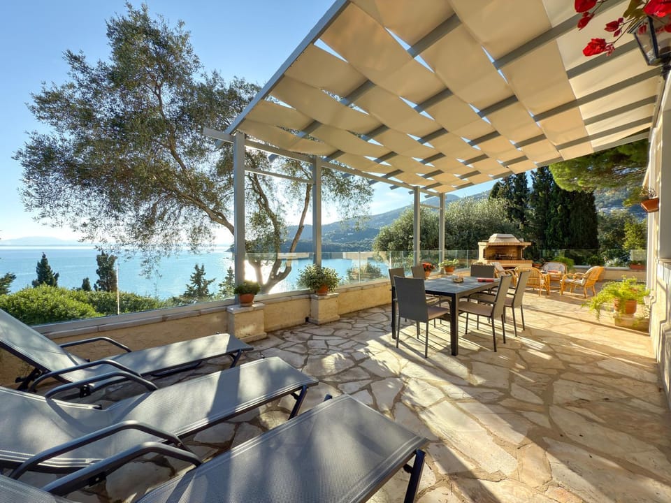 Villa Kalami Look Out Villa in Corfu, Greece