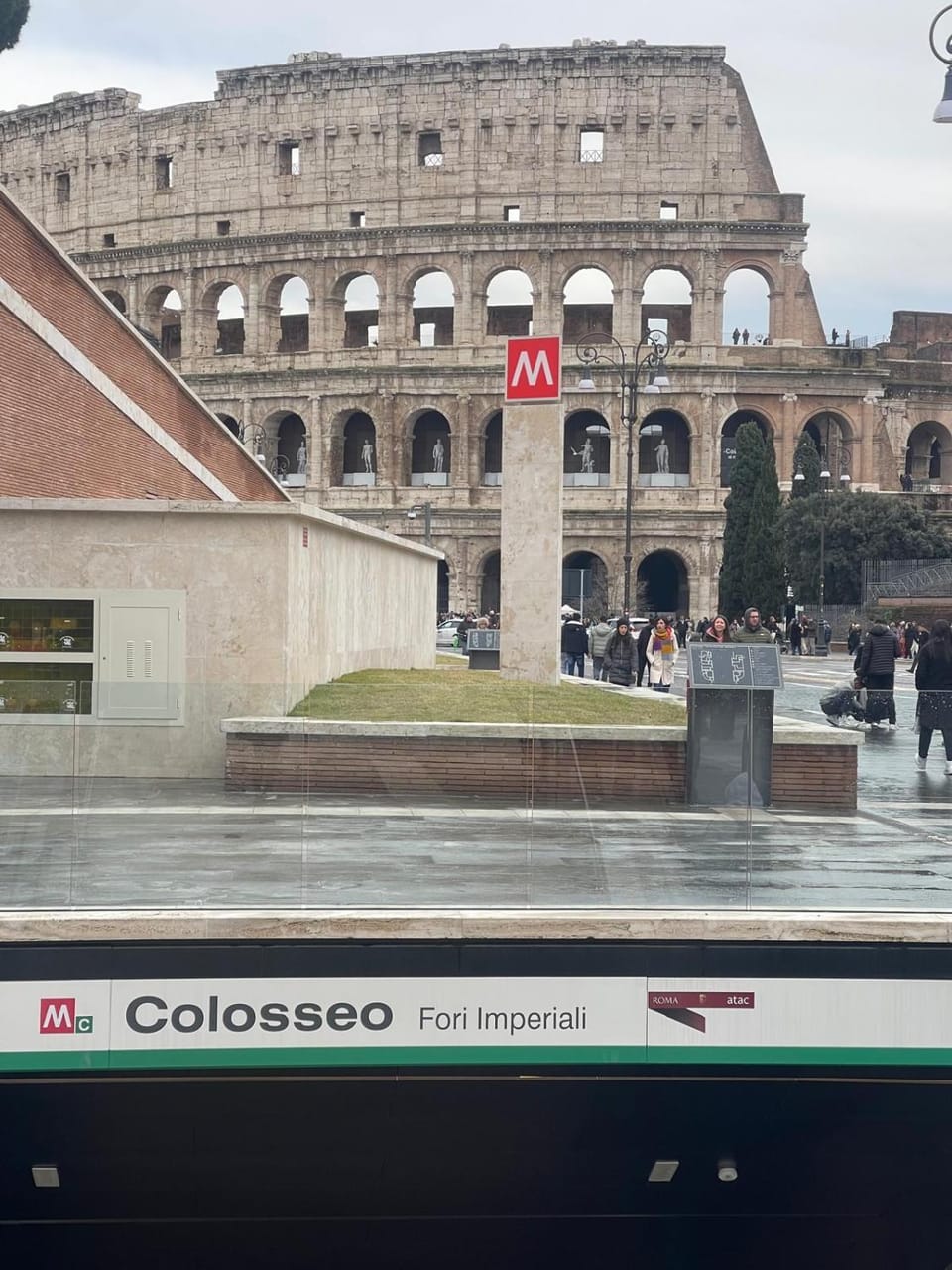 Nearby landmark, Location