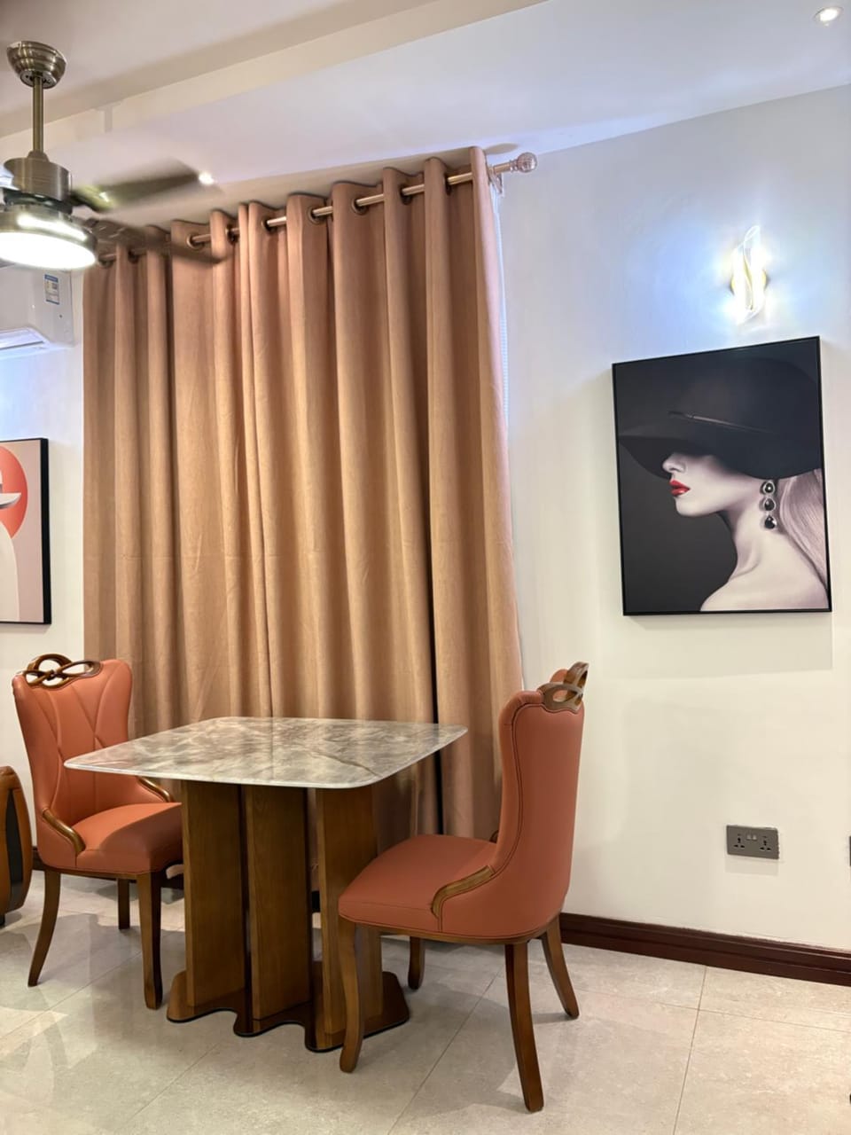 Seating area
