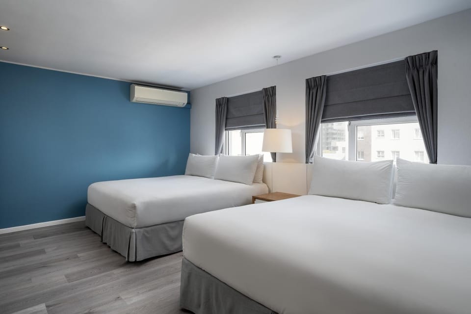 Bed, TV and multimedia, Photo of the whole room, Bedroom, wardrobe