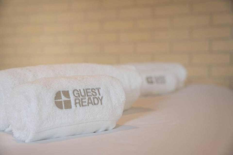 GuestReady - Cosy Studio Near Arrábida Shopping Apartment in Porto