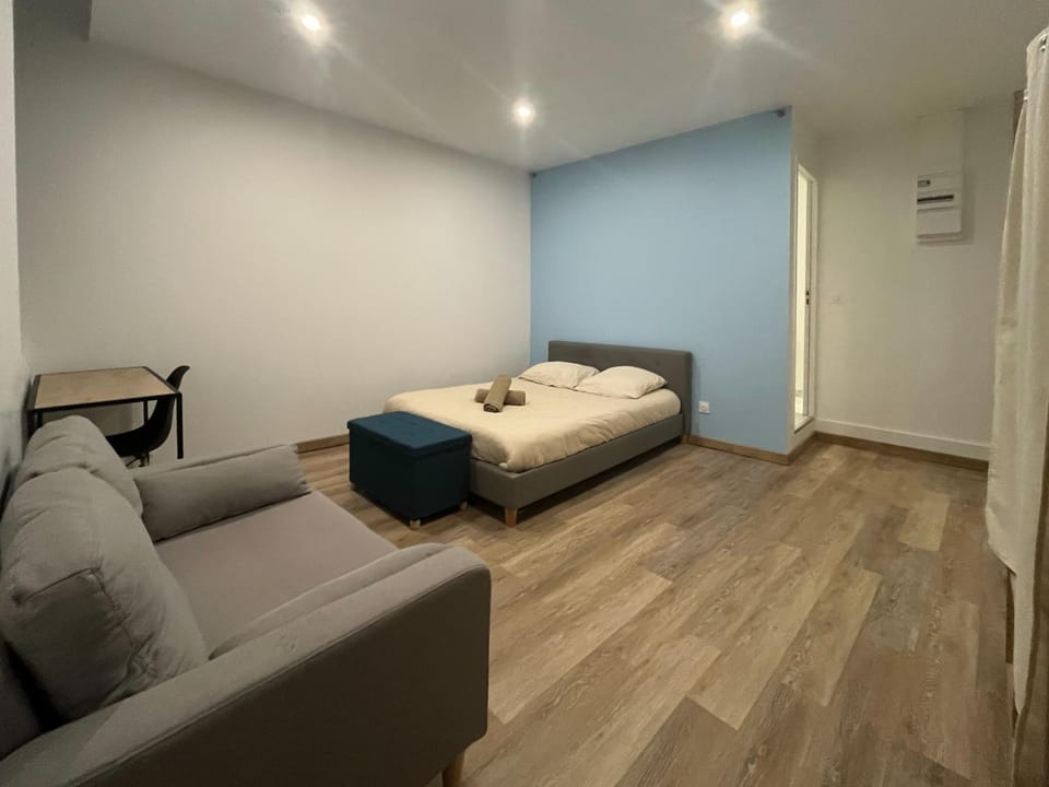 appartement t2 la doutre 2-4 personnes Apartment in Angers