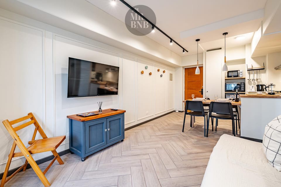 TV and multimedia, Dining area