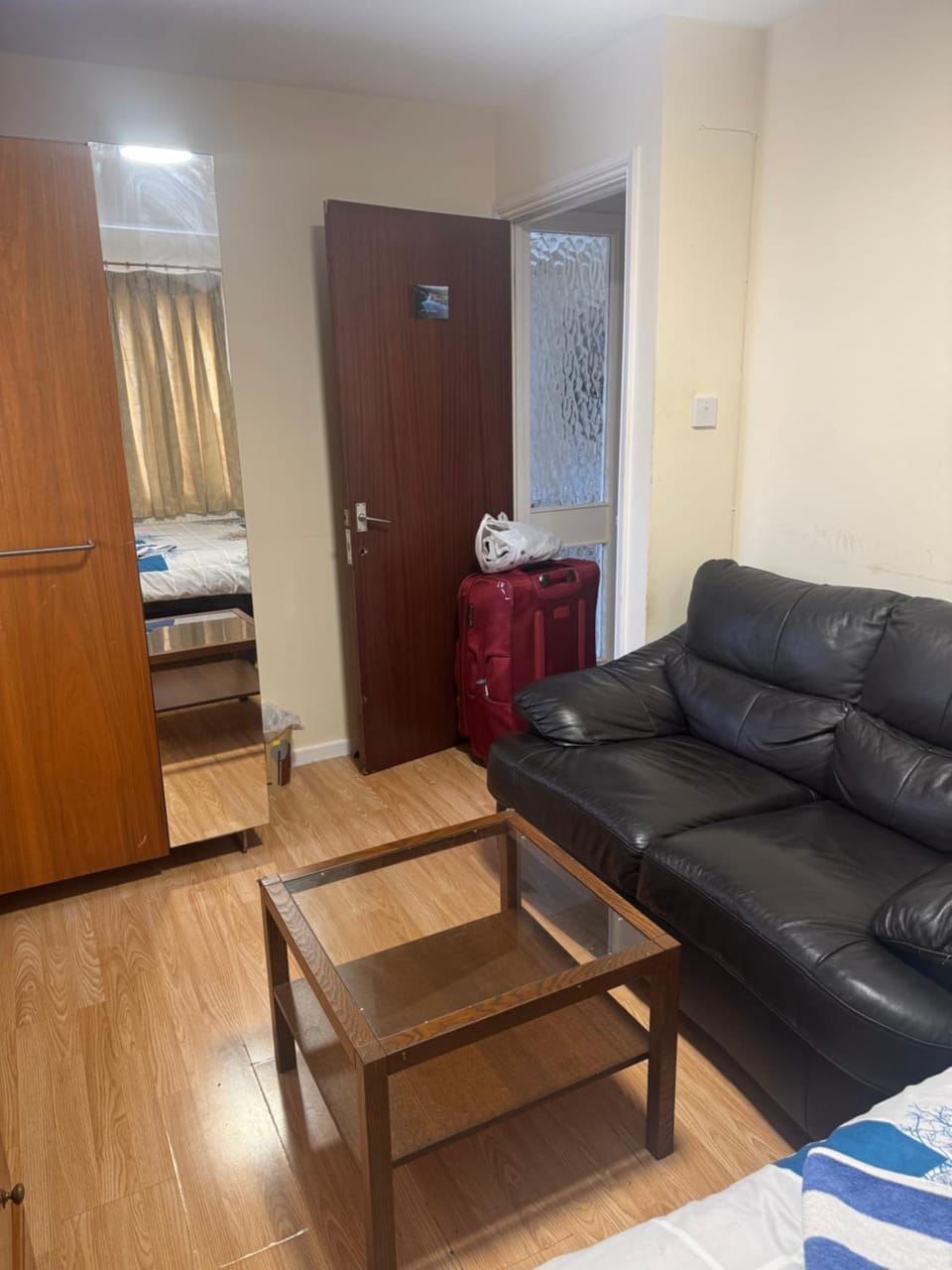 Master Size Beautiful Double room Vacation rental in London