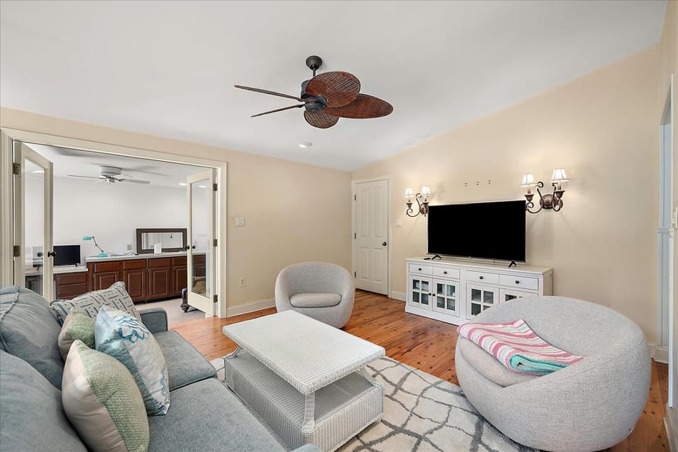 Beautiful 3 Bedroom House in Ocean Pines Just Minutes Away from the Beach! House in Ocean Pines