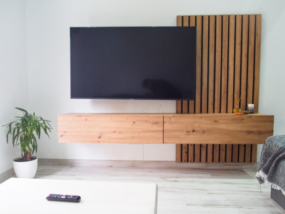 Communal lounge/ TV room, TV and multimedia