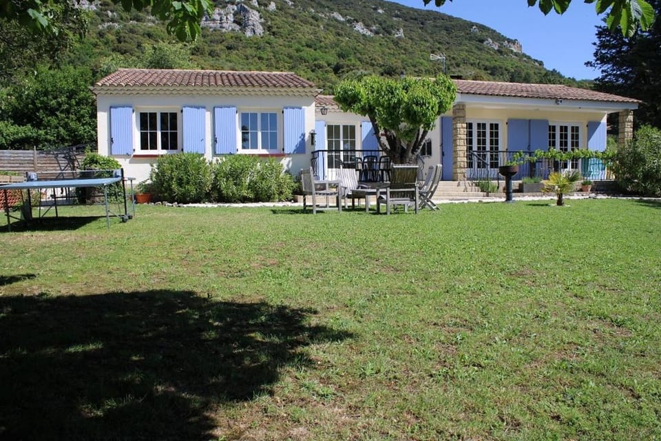 Patio, Natural landscape, Garden, Mountain view