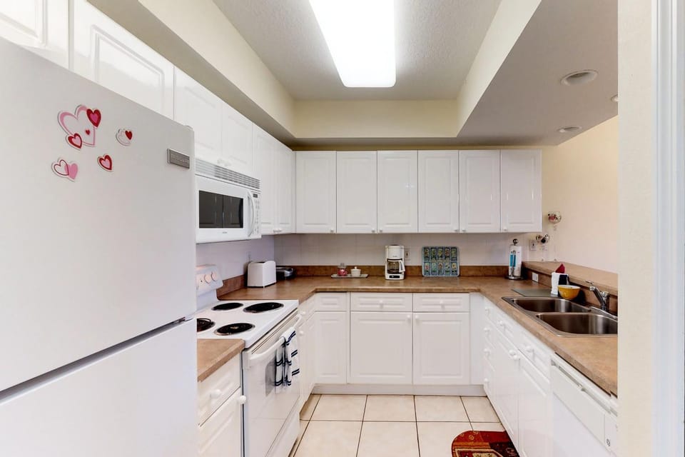 Kitchen or kitchenette, kitchen