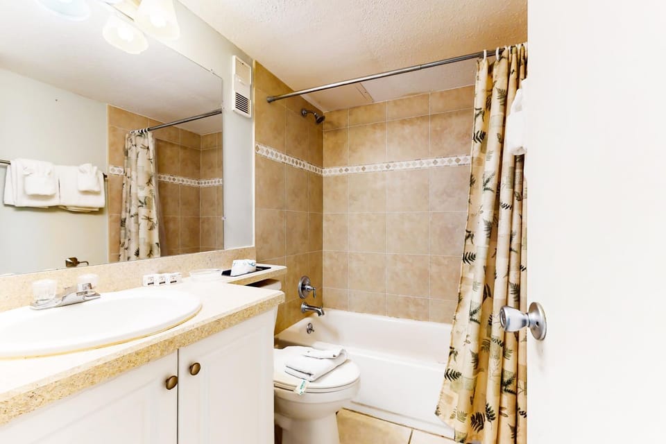 Bathroom, Bath
