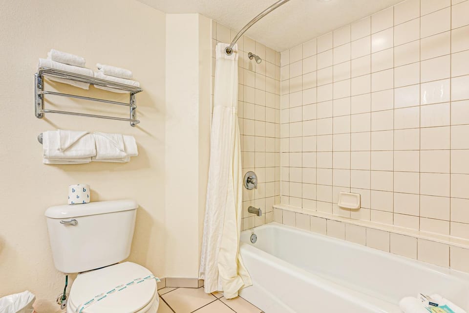 Bathroom, Bath