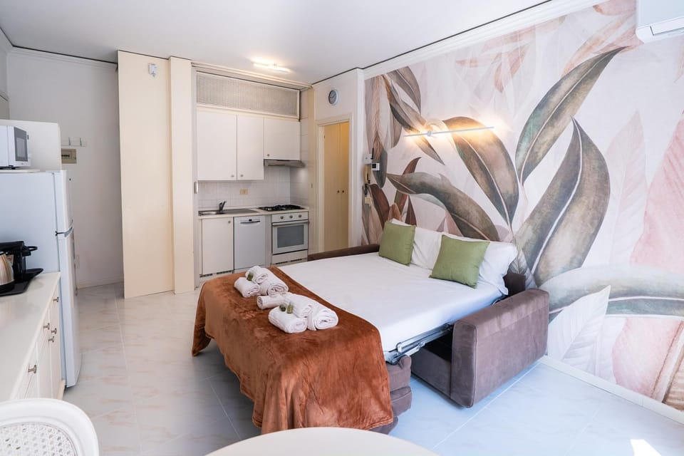 Bardolino Center - Pool & Free Parking Apartment in Bardolino