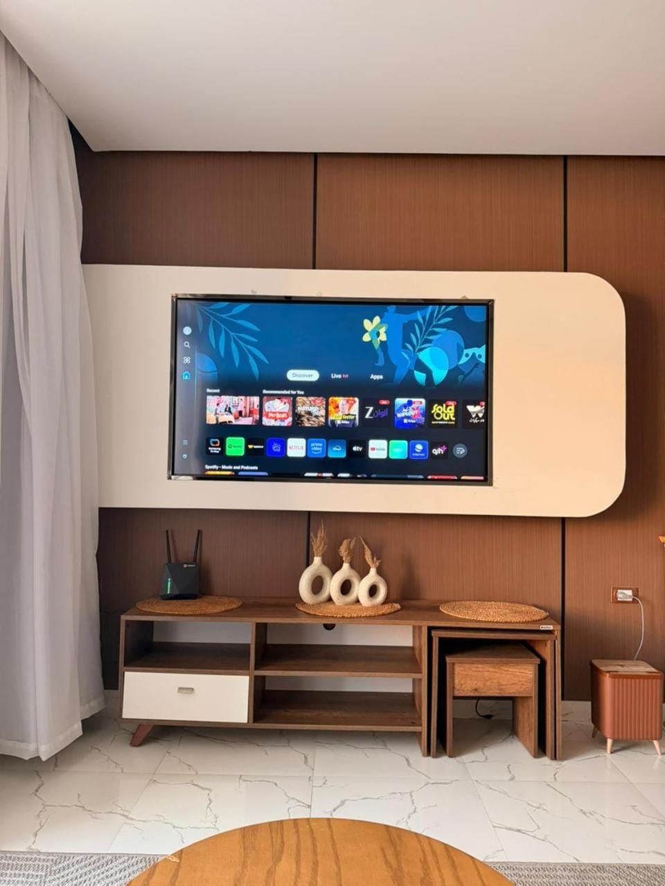 Communal lounge/ TV room, TV and multimedia, Evening entertainment