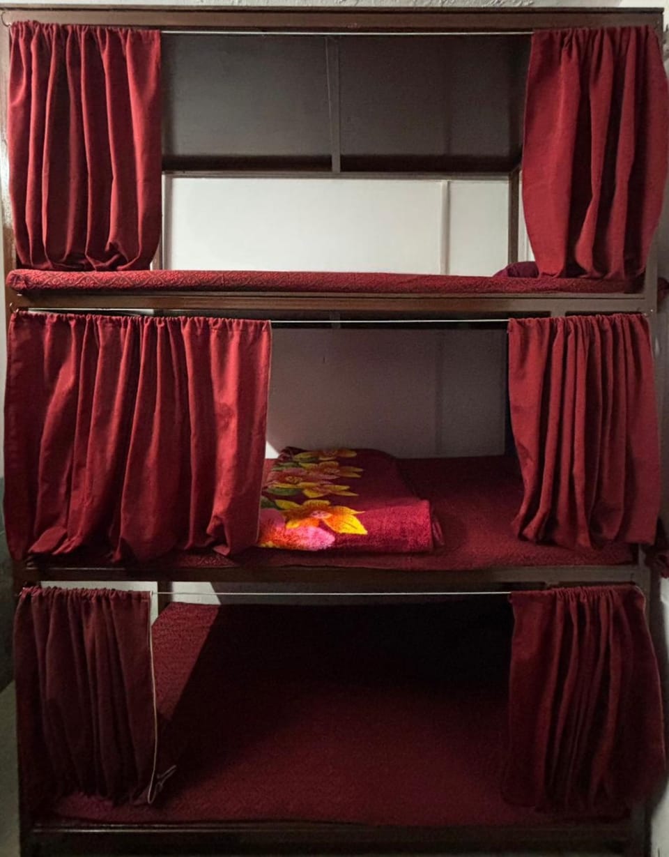 bunk bed