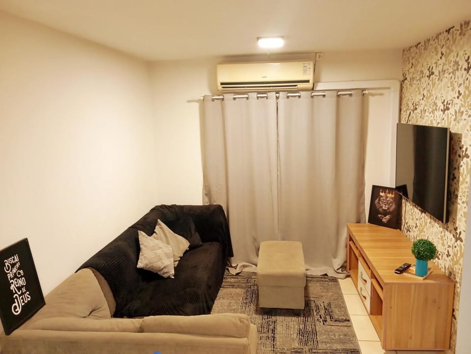 TV and multimedia, Living room, Seating area, air conditioner