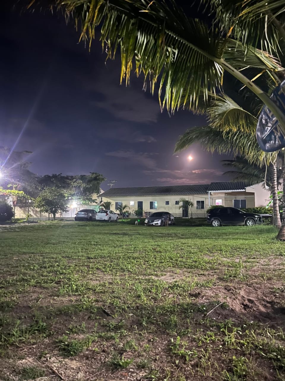 Pousada Meião do Peró - suítes econômicas perto da praia das Dunas do Peró Apartment in Cabo Frio