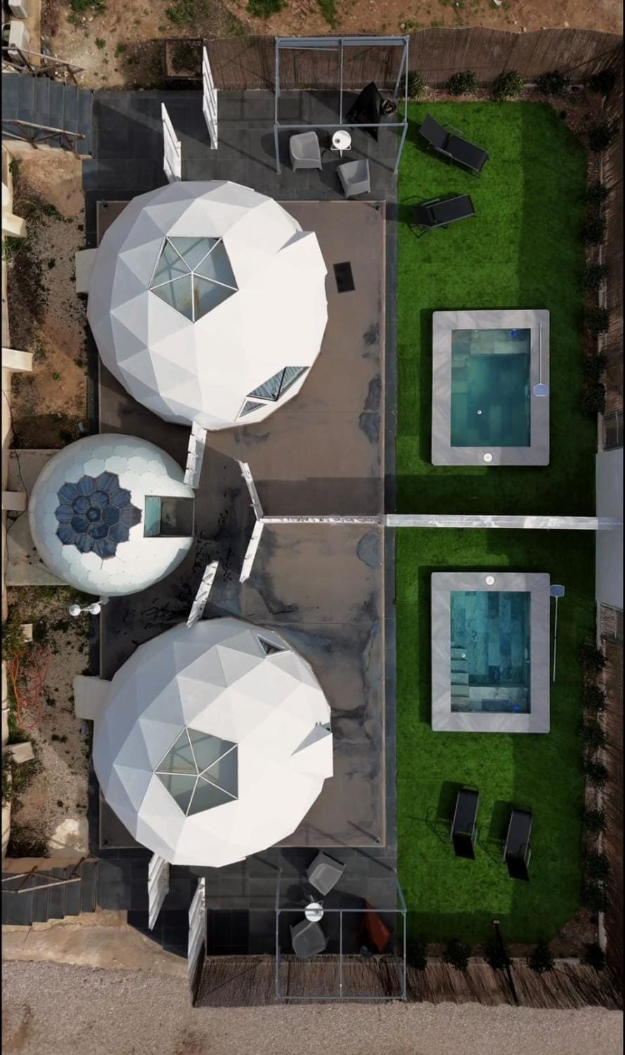 Property building, Swimming pool