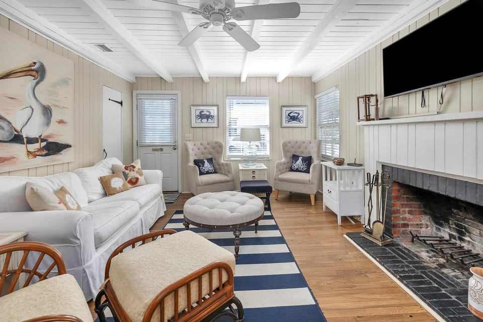 416 Union - Compound House in Tybee Island