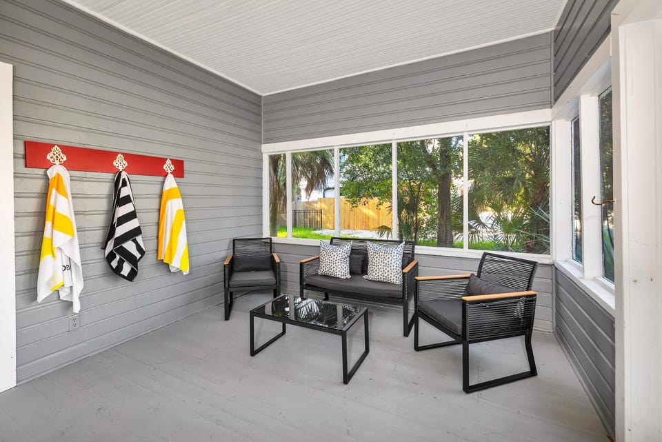1112 Ocean Blvd House in Saint Simons Island