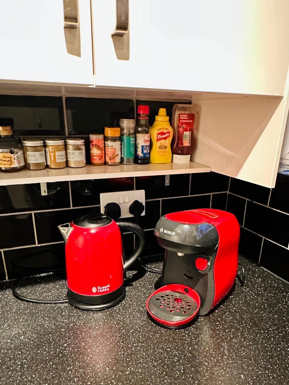 Coffee/tea facilities, Kitchen or kitchenette, toaster