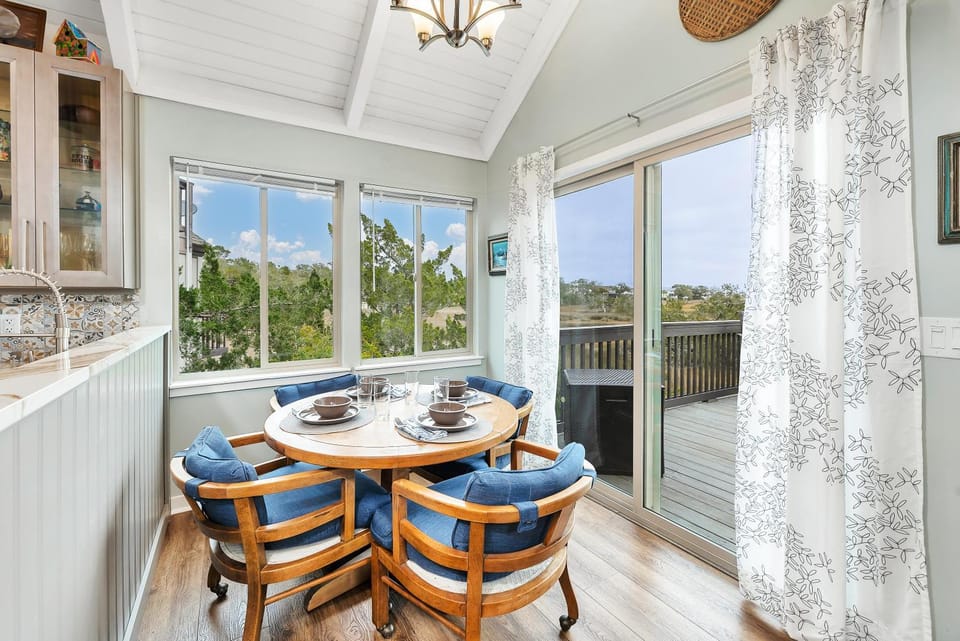 490 Cedar Walk House in Saint Simons Island