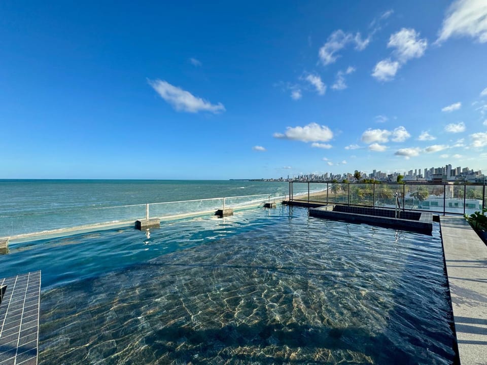 Beautiful apartment on the sand in Jardim Oceania Apartment in Cabedelo