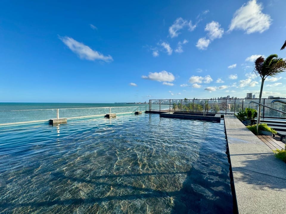 Beautiful apartment on the sand in Jardim Oceania Apartment in Cabedelo