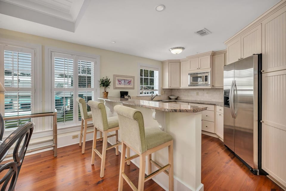 744 Ocean Blvd #103 House in Saint Simons Island