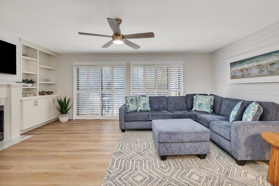 353 Brockinton Marsh House in Saint Simons Island