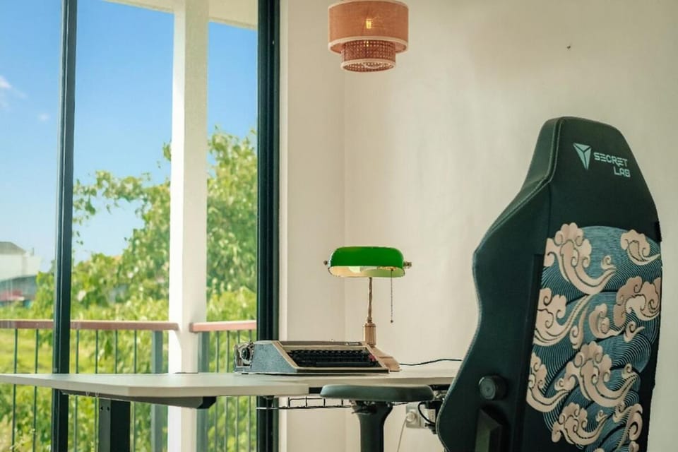 Canggu villa quite cozy with rooftop and studio Villa in North Kuta