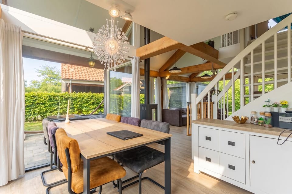 Zonnedorp 1 Solskin Renesse | Beach Holiday in Modern Holiday Home House in Noordwelle