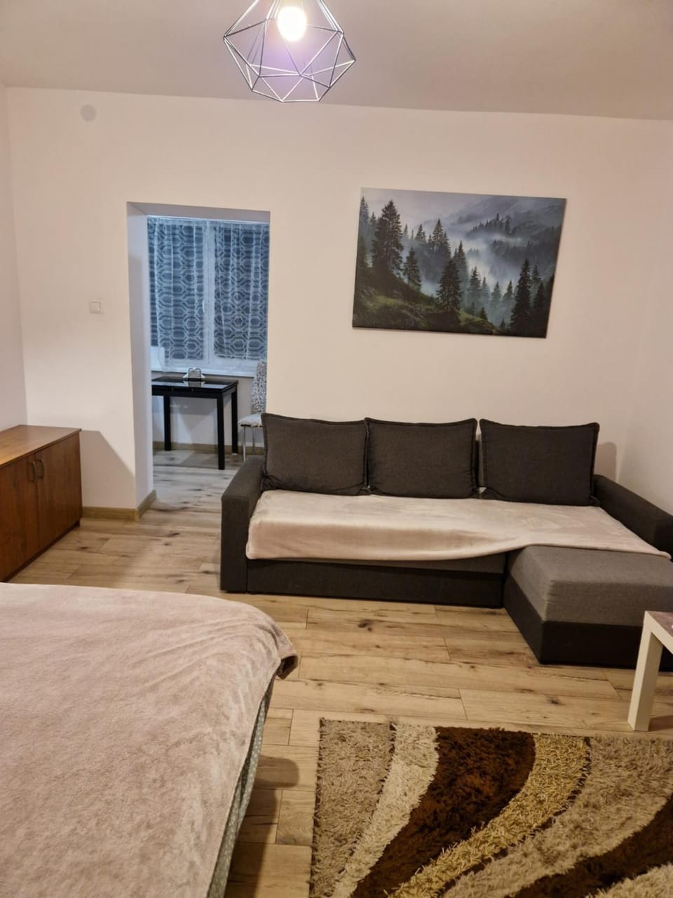 Photo of the whole room, Bedroom