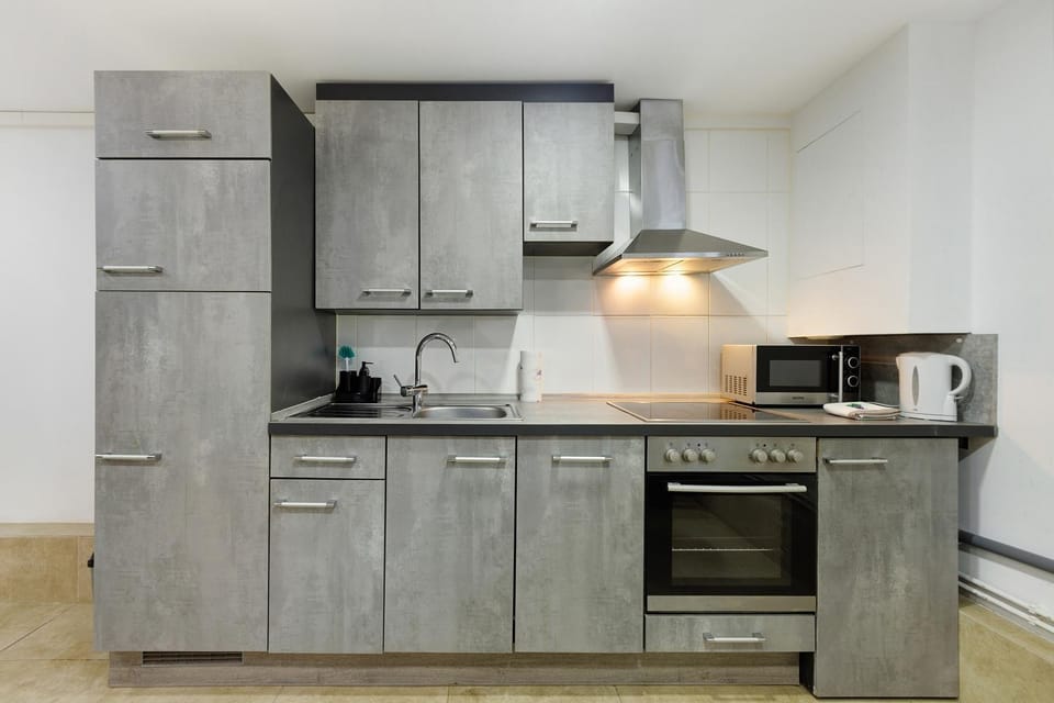 Kitchen or kitchenette, Living room