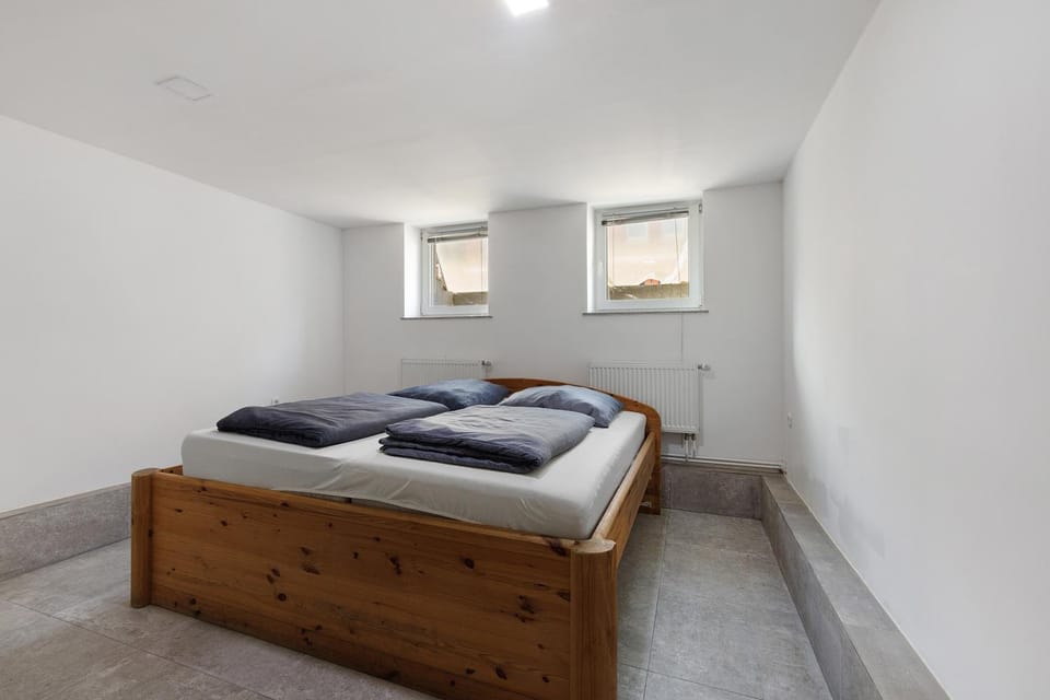 Living room, Bedroom