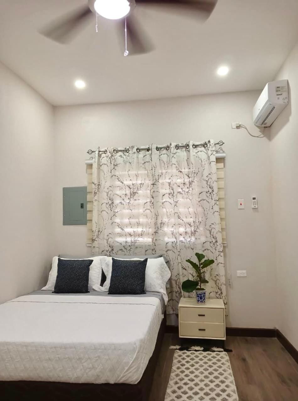 Luxury Caribbean Modern Retreat 2BR Villa Villa in Trinidad and Tobago