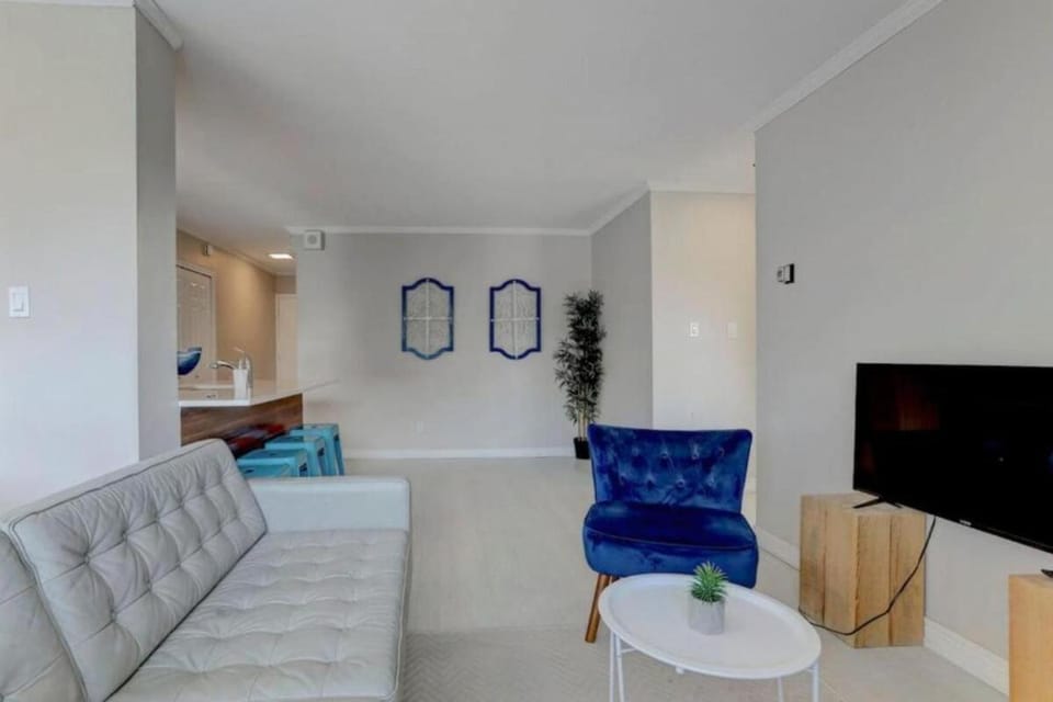 Refined Downtown 1BR Suite - Luxury Comfort Apartment in Montreal