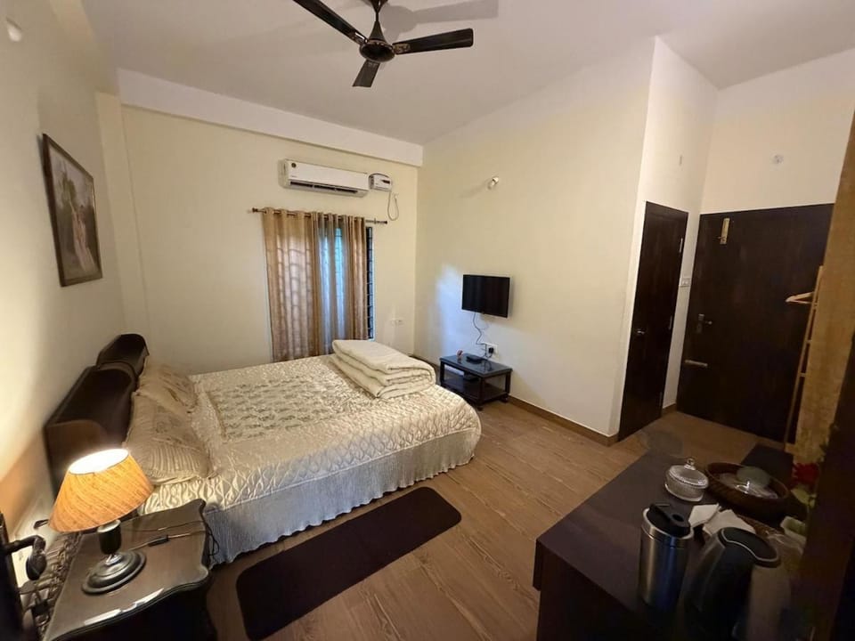 Amchang Farmhouse House in India