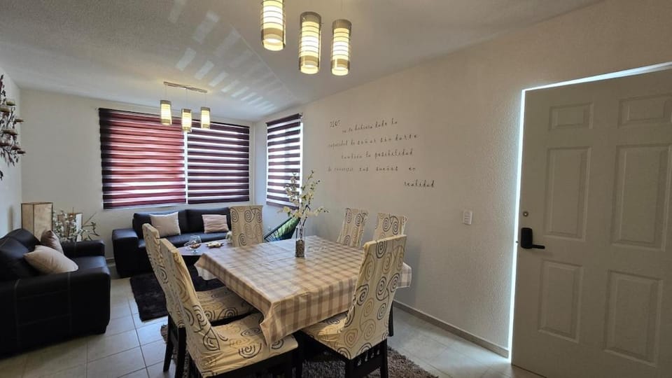 Comfortable apartment 2 bedrooms plus flex room and pool Apartment in State of Querétaro