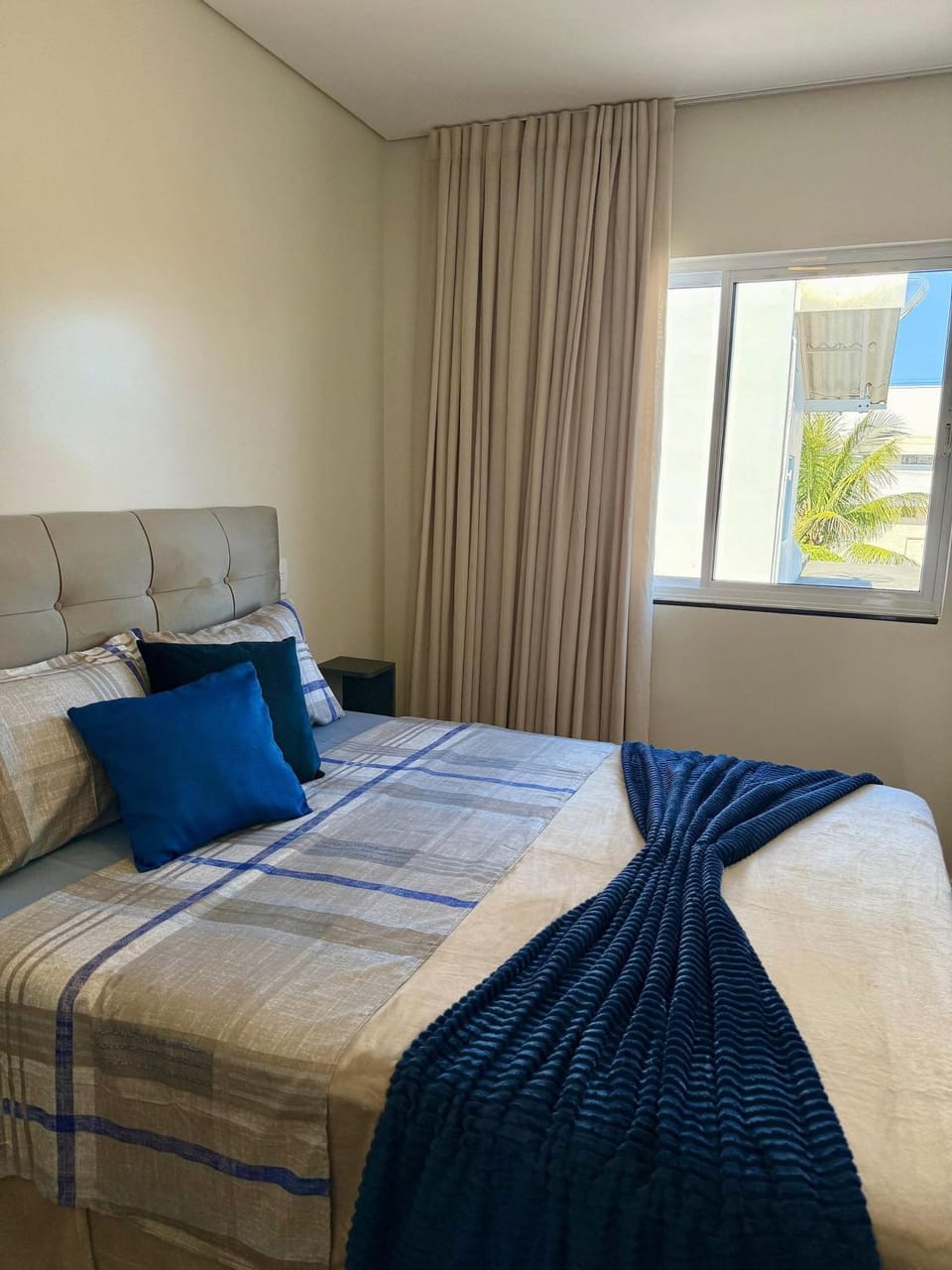 View (from property/room), Photo of the whole room, Bedroom