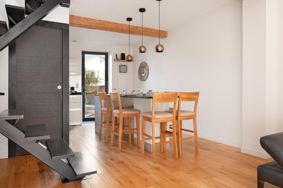 View (from property/room), Dining area, kitchen
