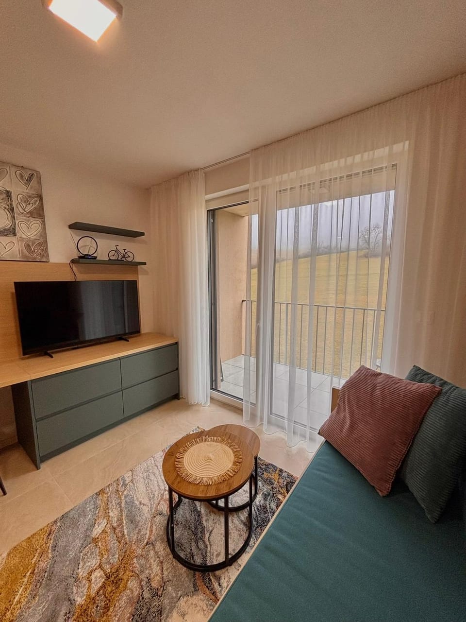 TV and multimedia, Bedroom