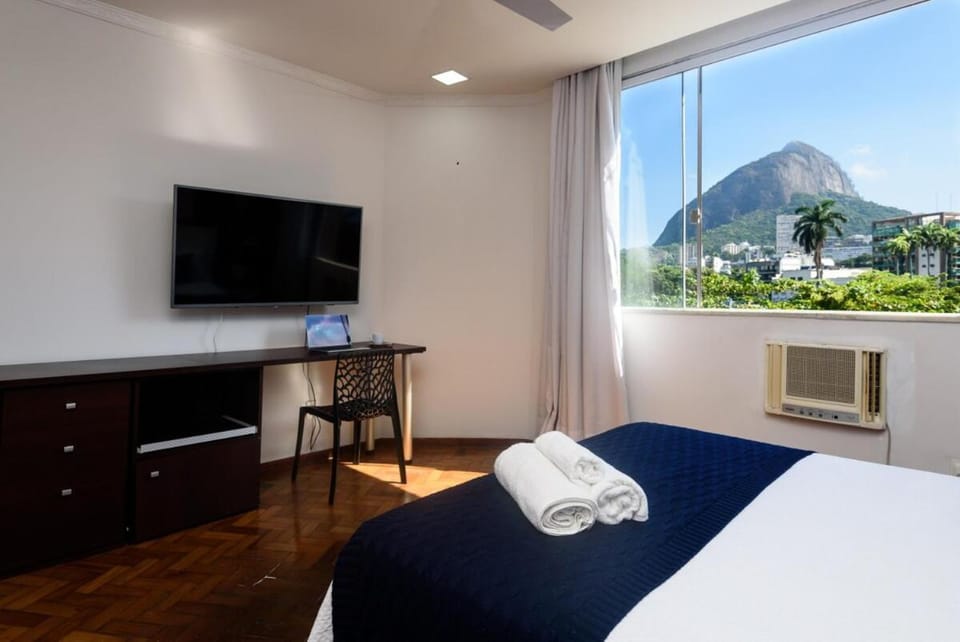 Amplo e reformado no Leblon! Praia e metrô Apartment in Rio de Janeiro